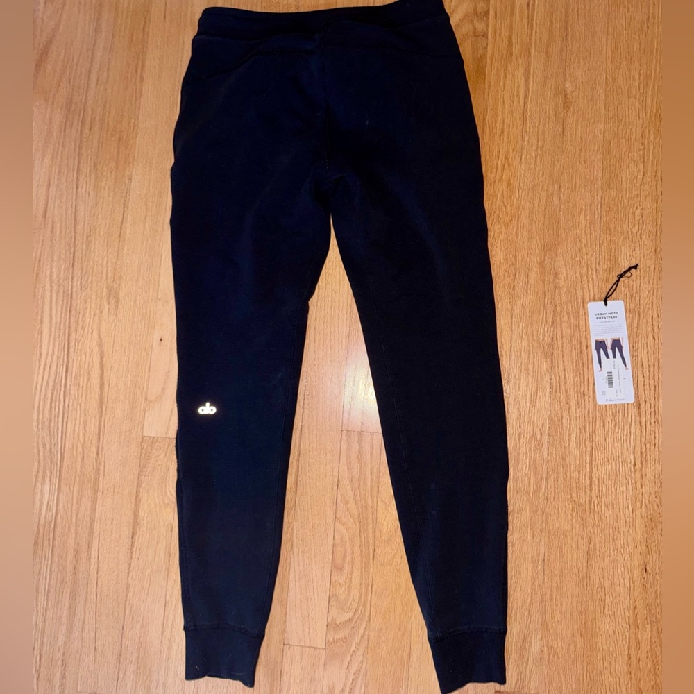 ALO Urban Moto Sweatpants- Size Small- worn 2x - Picture 6 of 8